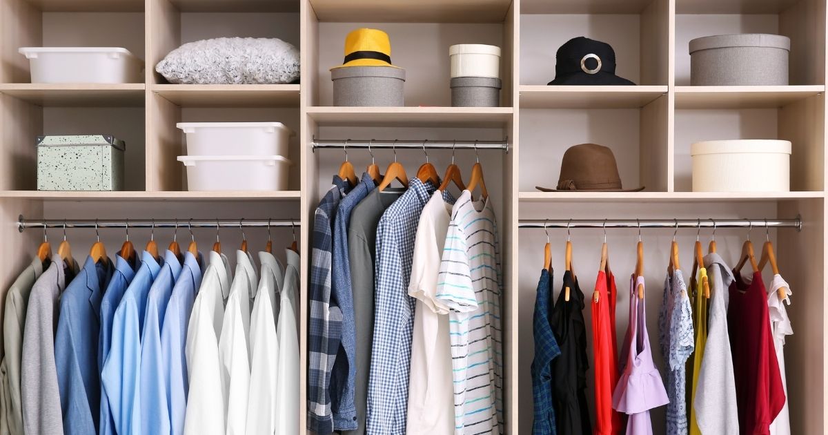 Hats stored in a closet