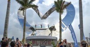 Heart in the park port st lucie